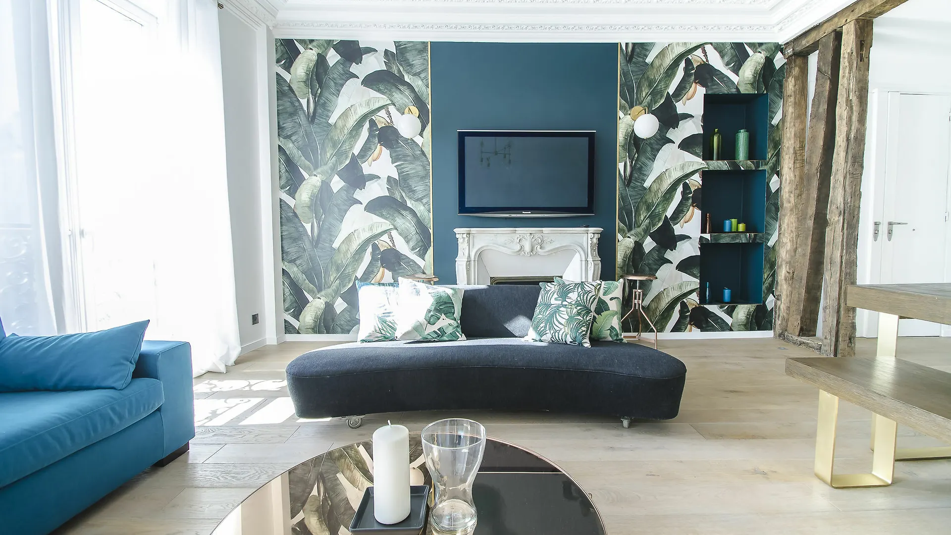 Luxury In Opera - The Louvre Apartment Paris