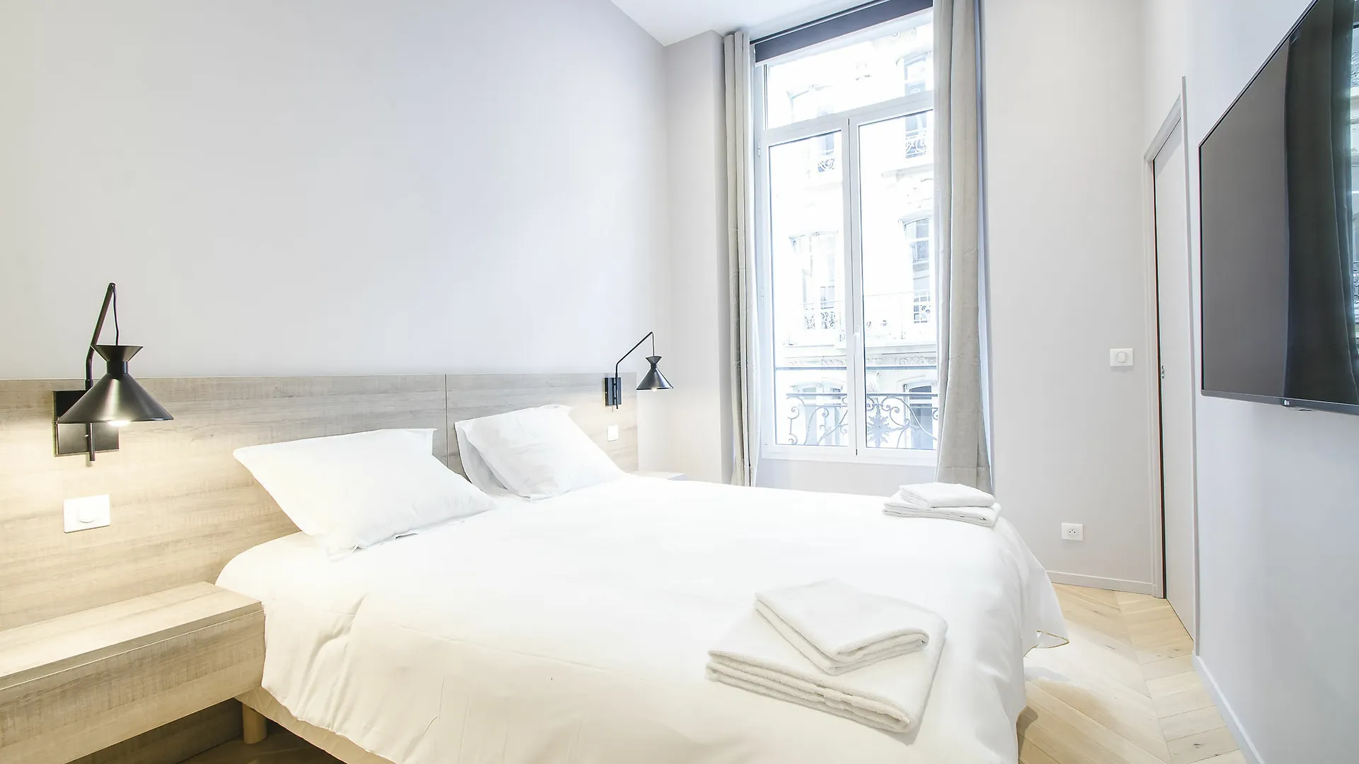 Luxury In Opera - The Louvre Appartement Parijs